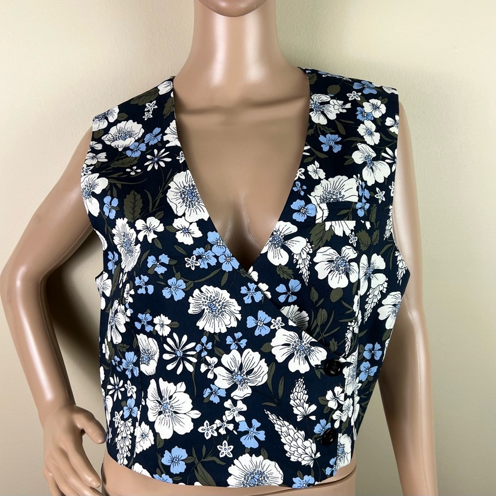 NEW VERONICA BEARD BLUE FLORAL PRINT TOP - Picture 2 of 8
